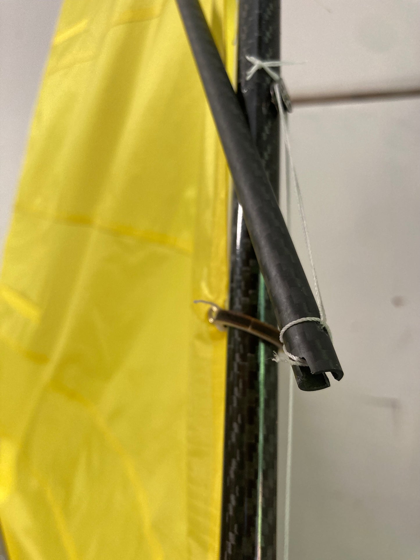 Miniopti Hull#0153 complete with Yellow Sail and accents